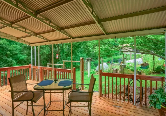 5th image of 836 Harmony Rd, Pittsburgh, PA 15237 | MLS# 1763902