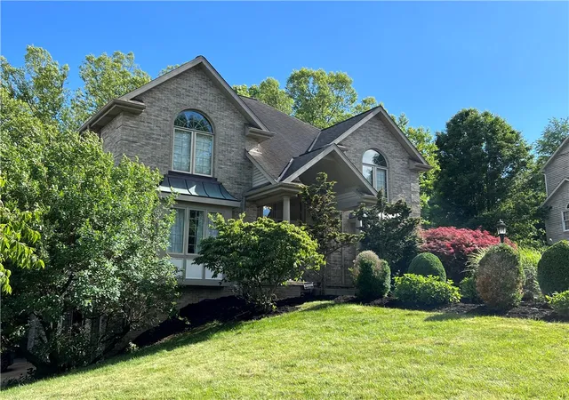 Homes for sale in Kennedy Twp, PA | 100 Field Club Dr, Kennedy Twp, PA 15136 | MLS# 1764045