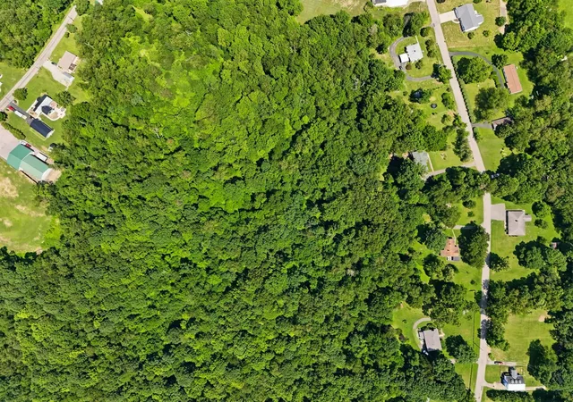 Photo 4 of Sale Pending at 160 Phillips Ln, Leechburg, PA 15656 | MLS# 1764143 | Listing updated on 2026-07-15