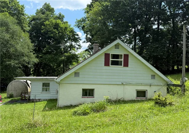 Homes for sale in Fairfield Twp, PA | 138 Laughner Rd, Fairfield Twp, PA 15658 | MLS# 1764163