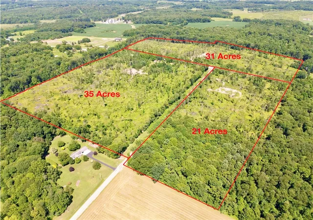 4th image of 5673 Perry Hwy, Volant, PA 16156 | MLS# 1764118