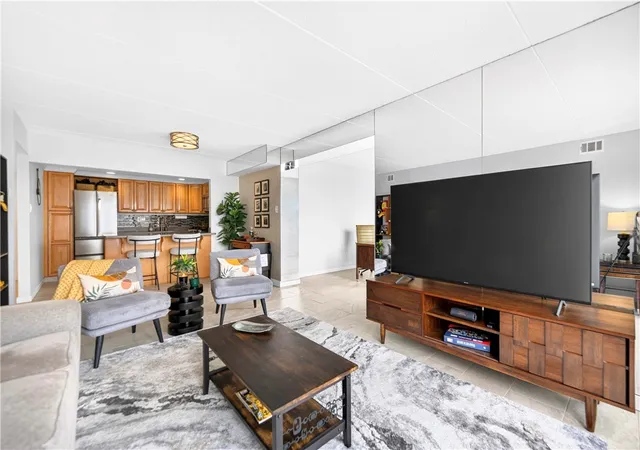 5th image of 1000 Grandview Ave #904, Mt Washington, PA 15211 | MLS# 1763794