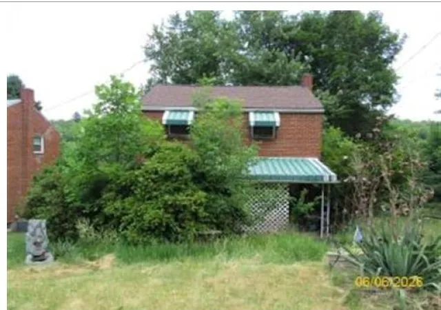 1st image of 450 Cedar St, Jeannette, PA 15644 | MLS# 1764193