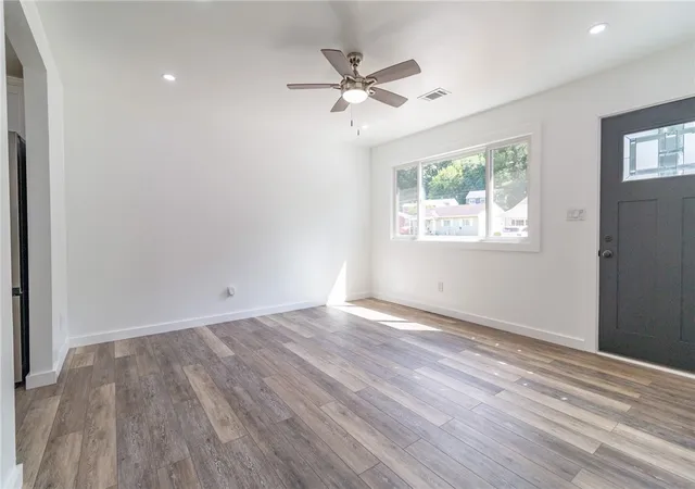 Photo 3 of Sale Pending at 2873 N Meadow St, Natrona Heights, PA 15065 | MLS# 1764156 | Listing updated on 2026-09-30