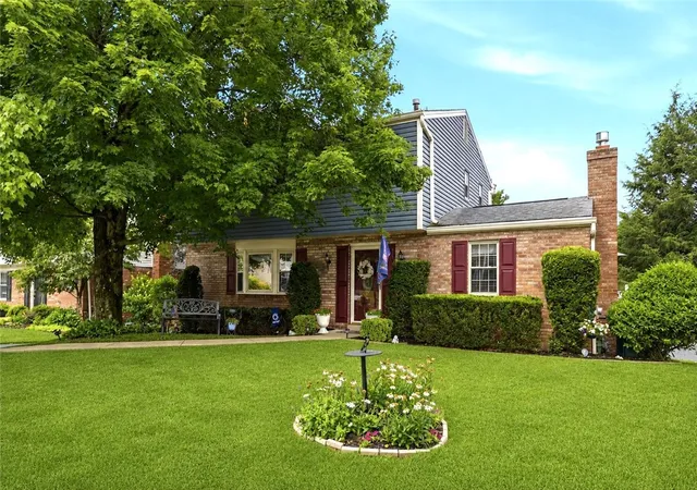 1st image of 118 Brookmeade Dr, Pittsburgh, PA 15237 | MLS# 1764109