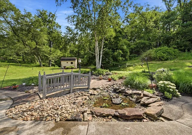 3rd image of 9506 Springfield Dr, Allison Park, PA 15101 | MLS# 1764222