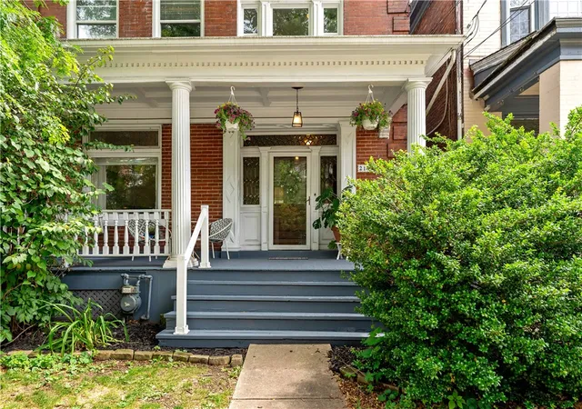 2nd image of 212 Elm St, Swissvale, PA 15218 | MLS# 1764176