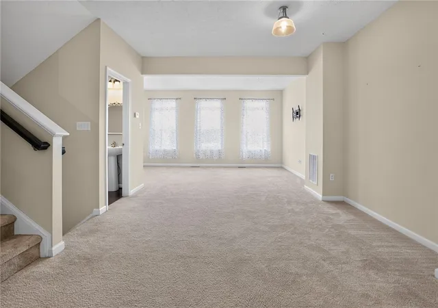 4th image of 28 Remington Dr, Chartiers, PA 15301 | MLS# 1764233