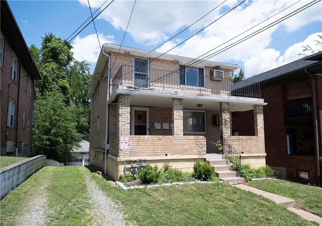 Homes for sale in Bellevue, PA | 204 Teece Ave, Bellevue, PA 15202 | MLS# 1764194