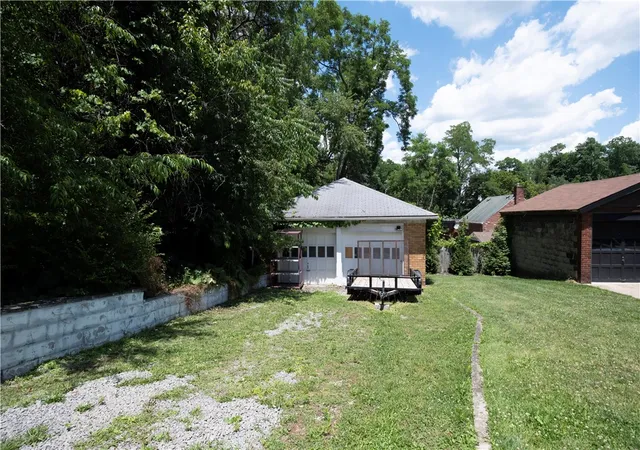 Homes for sale in Bellevue, PA | 204 Teece Ave, Bellevue, PA 15202 | MLS# 1764194