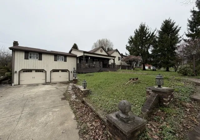 Homes for sale in Shenango Twp, PA | 3458 Nearwood Dr, Shenango Twp, PA 16101 | MLS# 1764247
