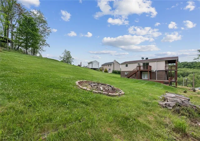 38th image of 1495 E Beau St, South Strabane, PA 15301 | MLS# 1763911