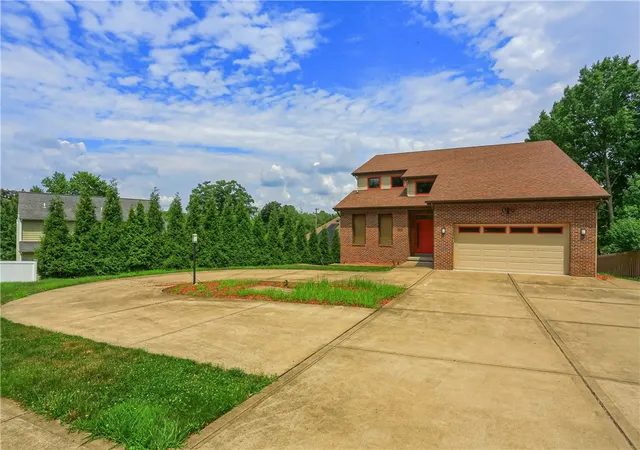 2nd image of 9409 Babcock Blvd, Mc Candless, PA 15101 | MLS# 1763865