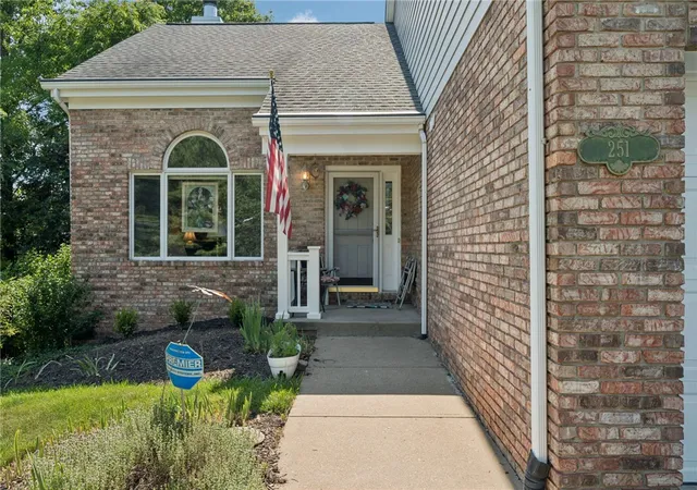 Photo 3 of Townhouse for sale at 251 Portman Ln, South Fayette, PA 15017 | MLS# 1764276 | Listing updated on 2026-08-02