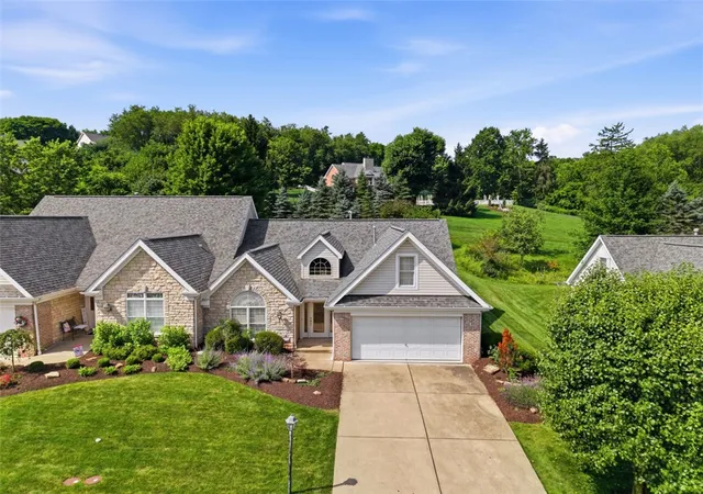 Photo 3 of Sale Pending at 1016 Saddleclub Dr, Canonsburg, PA 15317 | MLS# 1764167 | Listing updated on 2026-10-07