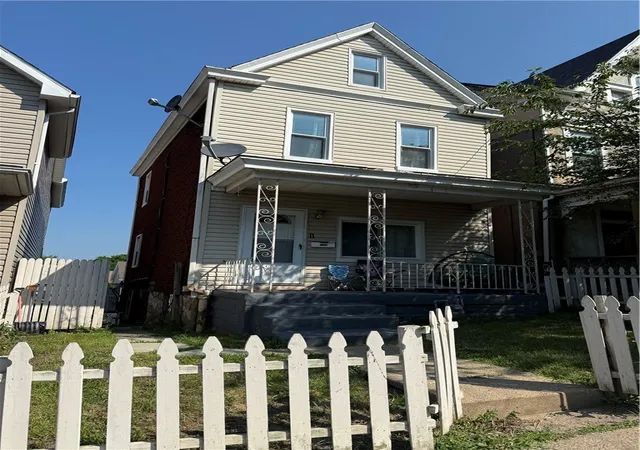 3rd image of 1230 Goe Ave, Brighton Heights, PA 15212 | MLS# 1764203