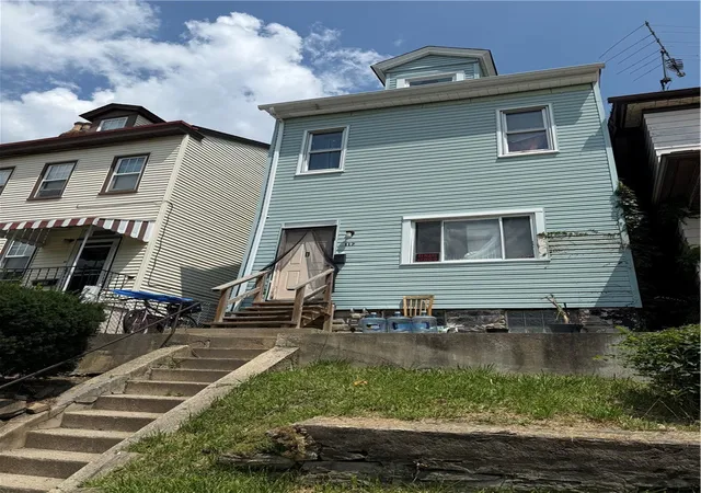 Homes for sale in Knoxville, PA | 117 Charles St, Knoxville, PA 15210 | MLS# 1764207