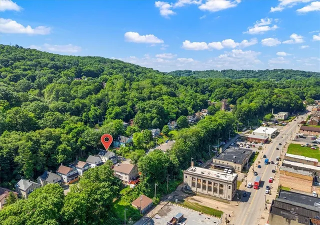 28th image of 455 Highland Ave, Aliquippa, PA 15001 | MLS# 1764323