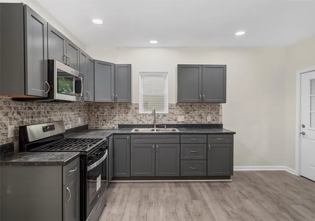 5th image of 455 Highland Ave, Aliquippa, PA 15001 | MLS# 1764323