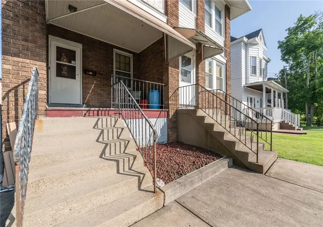 Homes for sale in Bellevue, PA | 15 17 S Harrison Ave, Bellevue, PA 15202 | MLS# 1764362