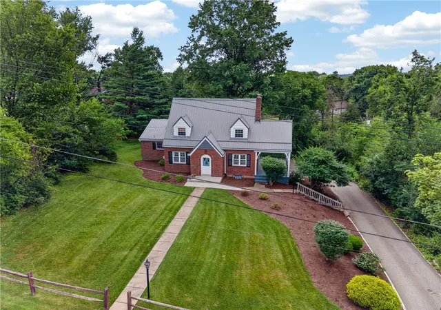 2nd image of 2848 Anderson Dr, Allison Park, PA 15101 | MLS# 1764064