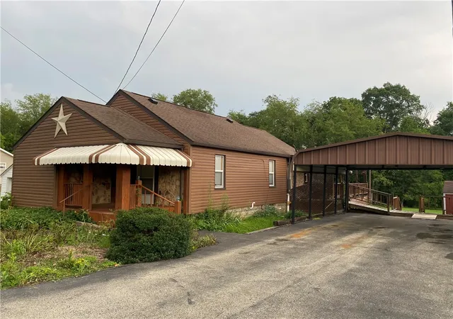 2nd image of 122 Hoy Street, Rices Landing, PA 15357 | MLS# 1764393