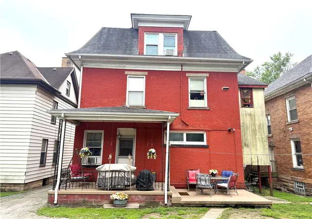 Listing Photo 5 - Condo for sale in building located at 311 Boyles Ave, New Castle, PA 16101