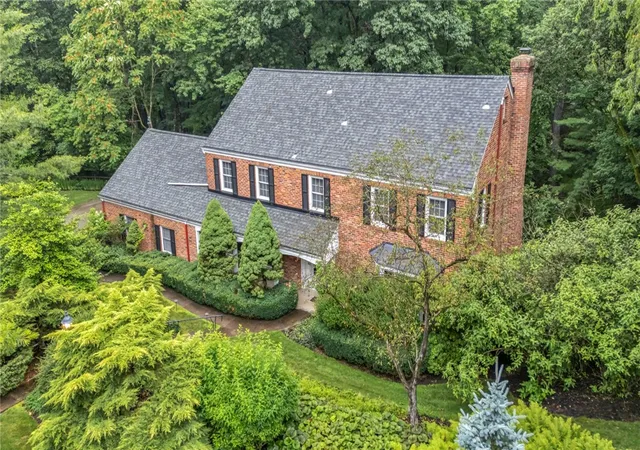 3rd image of 935 Field Club Rd, Fox Chapel, PA 15238 | MLS# 1764230
