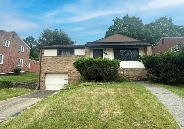 Homes for sale in Scott Twp, PA | 169 Cherrydell Dr, Scott Twp, PA 15220 | MLS# 1764238