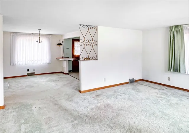 Homes for sale in Scott Twp, PA | 169 Cherrydell Dr, Scott Twp, PA 15220 | MLS# 1764238
