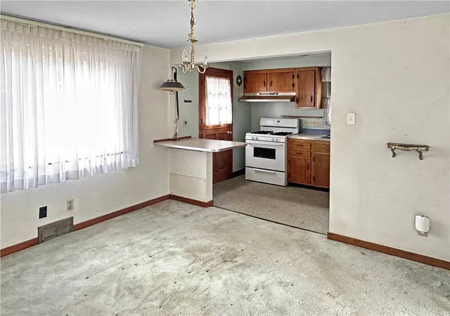 Homes for sale in Scott Twp, PA | 169 Cherrydell Dr, Scott Twp, PA 15220 | MLS# 1764238