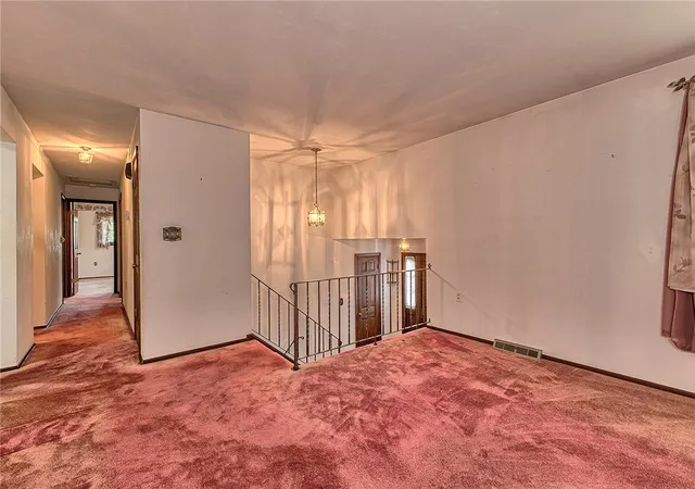 4th image of 112 Friendship Lane, Greensburg, PA 15601 | MLS# 1764424