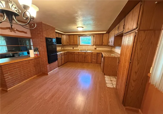 10th image of 607 Ridge Avenue, E Mahoning/marion Ctr, PA 15759 | MLS# 1764429
