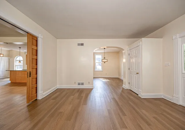 4th image of 360 California Avenue, Oakmont, PA 15139 | MLS# 1764434