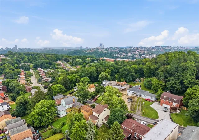 43rd image of 1240 Dagmar Ave, Beechview, PA 15216 | MLS# 1764445
