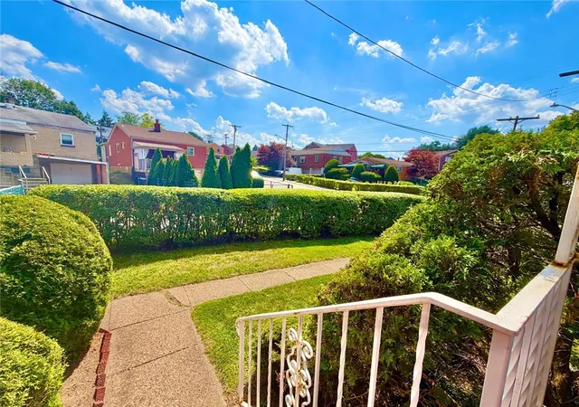 Photo 2 of Single family home for sale at 4289 Glen Lytle Rd, Pittsburgh, PA 15217 | MLS# 1764436 | Listing updated on 2026-07-19