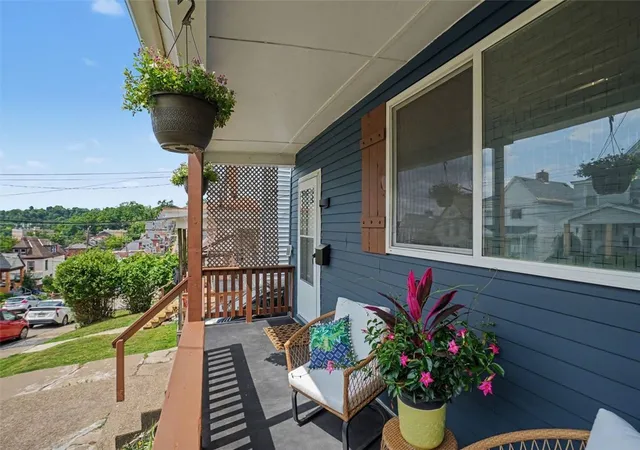 Homes for sale in Greenfield, PA | 4011 Coleman, Greenfield, PA 15207 | MLS# 1764462