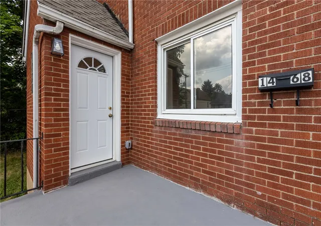 Photo 2 of Single family home for sale at 1468 Steuben St, Crafton Heights, PA 15205 | MLS# 1764482 | Listing updated on 2026-08-03