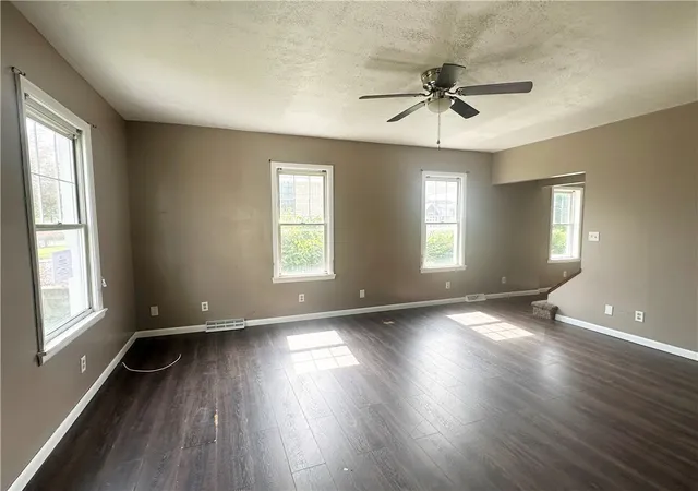 Photo 3 of Single family home for sale at 1515 Marion Ave, Monessen, PA 15062 | MLS# 1764548 | Listing updated on 2026-07-23