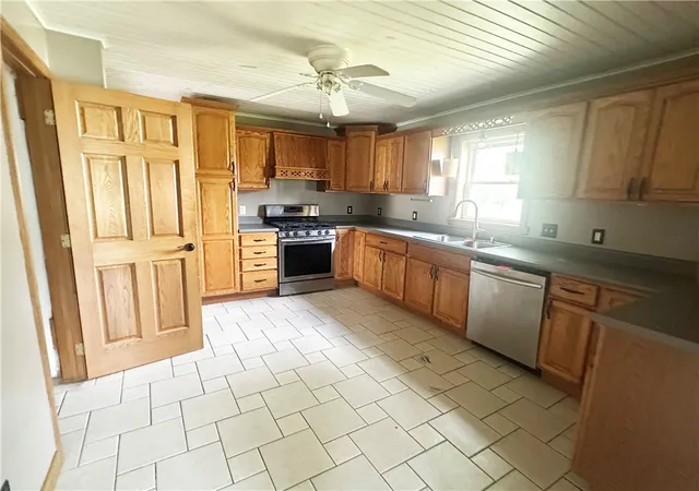 Photo 4 of Single family home for sale at 1515 Marion Ave, Monessen, PA 15062 | MLS# 1764548 | Listing updated on 2026-07-23