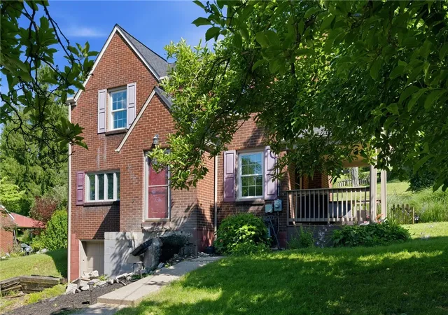 image of 247 Mcmurray Rd, Upper St Clair, PA 15241 | MLS# 1764556