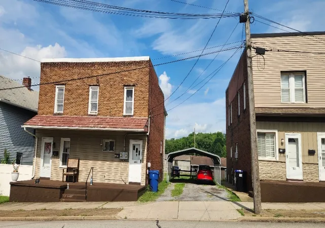 4th image of 815,817,819,821 Second Street, Ellwood City, PA 16117 | MLS# 1764679