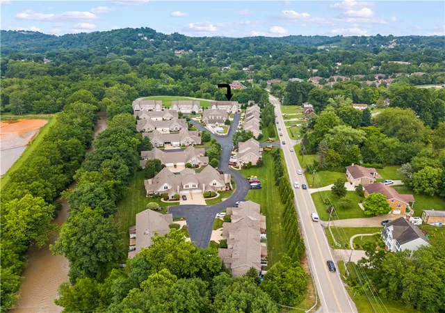 37th image of 1053 Waterford Ct E, North Strabane, PA 15317 | MLS# 1763774