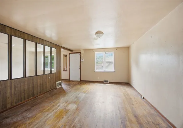 Homes for sale in Wilkinsburg, PA | 1391 Laketon Rd, Wilkinsburg, PA 15221 | MLS# 1764669