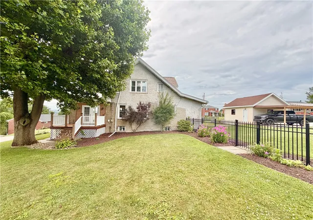 3rd image of 67 Redwood Ave, North Union Twp, PA 15401 | MLS# 1764464