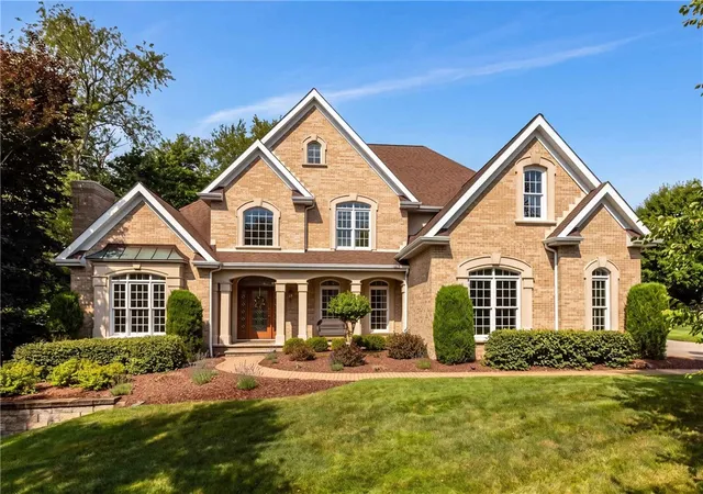 2nd image of 204 Saint Ives, Jackson Twp, PA 16063 | MLS# 1764571