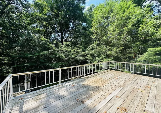 4th image of 816 Belmont Rd, City Of But Ne, PA 16001 | MLS# 1764631