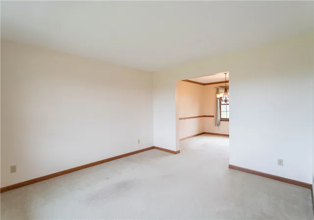 3rd image of 128 Moffett Run Rd, Aliquippa, PA 15001 | MLS# 1764591