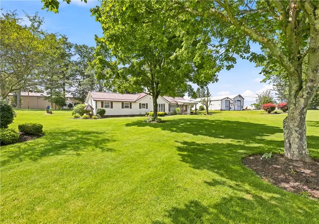 2nd image of 1951 New Centerville Rd, Milford Twp, PA 15501 | MLS# 1764826