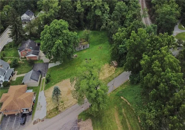 10th image of 540 Coleman Rd, Cecil, PA 15057 | MLS# 1764903